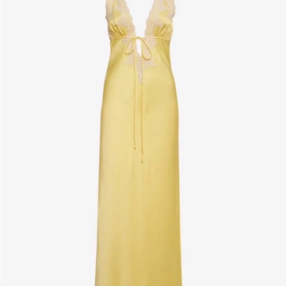 Rumored Yellow Dress with Cream Lace - Picture 2 of 10